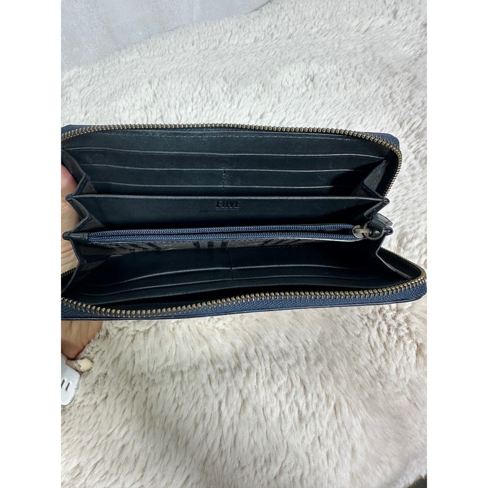 Frye Melissa Zip Around Leather Wallet Navy Slate Blue Whipstitch Continental - Picture 7 of 7